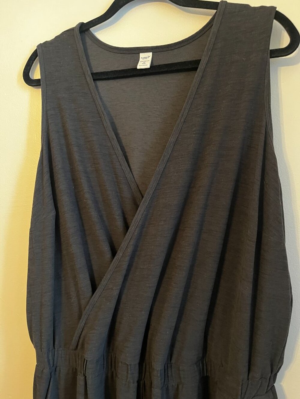 Breath On Active Charcoal Grey Jumpsuit | Old Navy - Picture 3 of 7